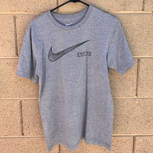 Nike Swoosh Est.72 Tee